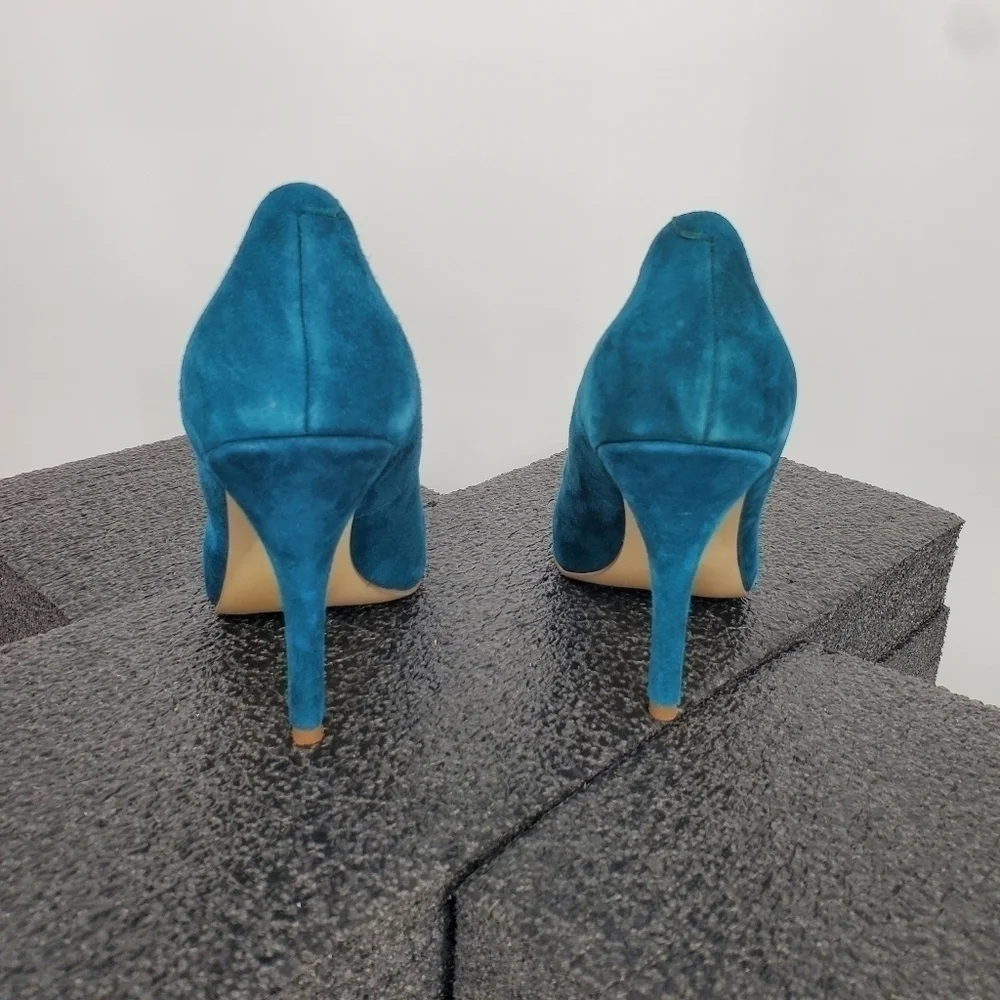 Audrey Brooke Abbracelet Suede Heels Women 6M Shoes Turquoise Blue